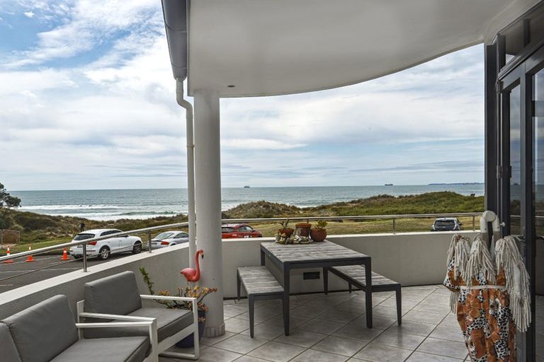 Photo of property in 1/203 Marine Parade, Mount Maunganui, 3116
