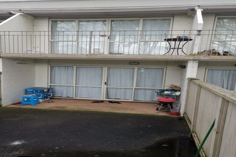 Photo of property in 2/37 Ireland Road, Mount Wellington, Auckland, 1060