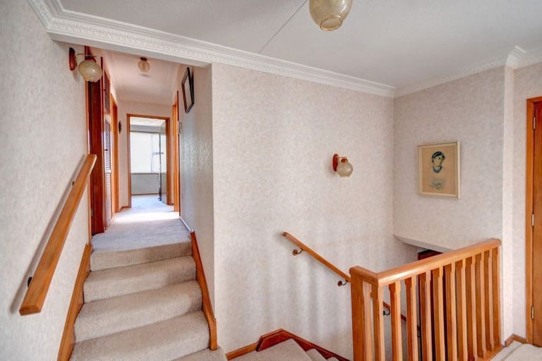 Photo of property in 20 Kinmont Crescent, Kinmont Park, Mosgiel, 9024