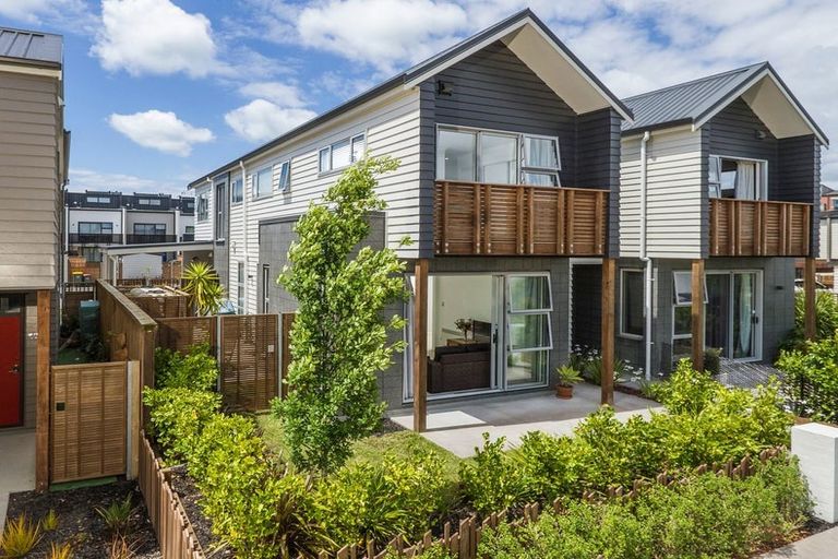 Photo of property in 41 Liquidambar Drive, Hobsonville, Auckland, 0616