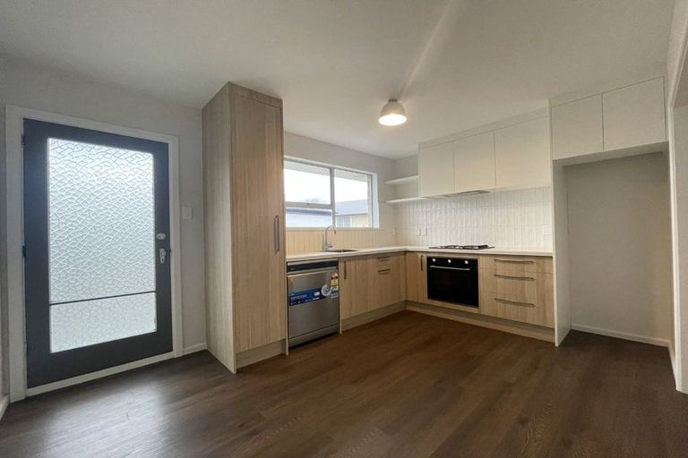 Photo of property in 2/572 Pages Road, Bexley, Christchurch, 8061