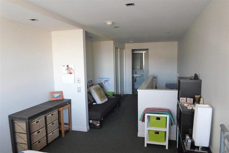 Photo of property in Monument Apartments, 7b/245 Wakefield Street, Te Aro, Wellington, 6011