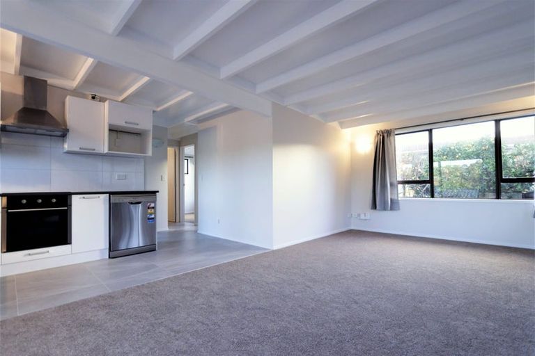 Photo of property in 18 Wycherley Drive, Bucklands Beach, Auckland, 2014