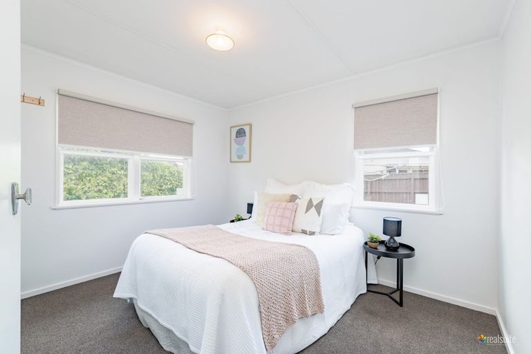 Photo of property in 46 Beaumaris Crescent, Ascot Park, Porirua, 5024