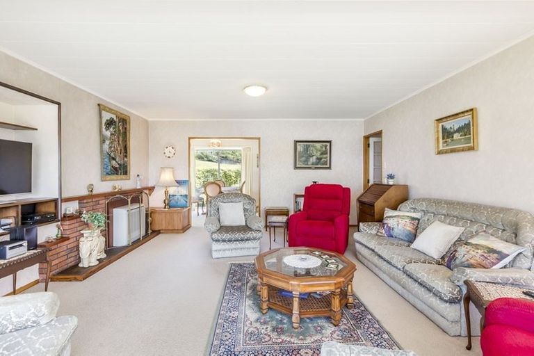 Photo of property in 1174 Sandspit Road, Sandspit, Warkworth, 0982