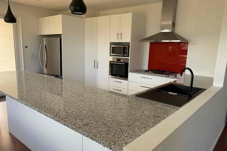 Photo of property in 167 Keyes Road, New Brighton, Christchurch, 8083