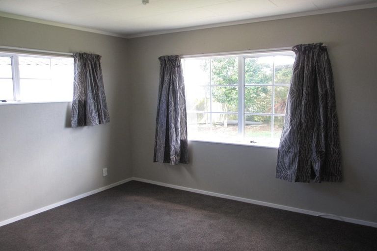 Photo of property in 15 Mercury Street, Milson, Palmerston North, 4414