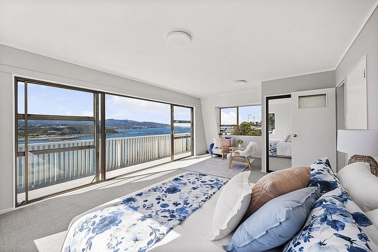 Photo of property in 7 View Road, Houghton Bay, Wellington, 6023