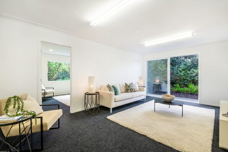 Photo of property in 11 The Close, Greenhithe, Auckland, 0632