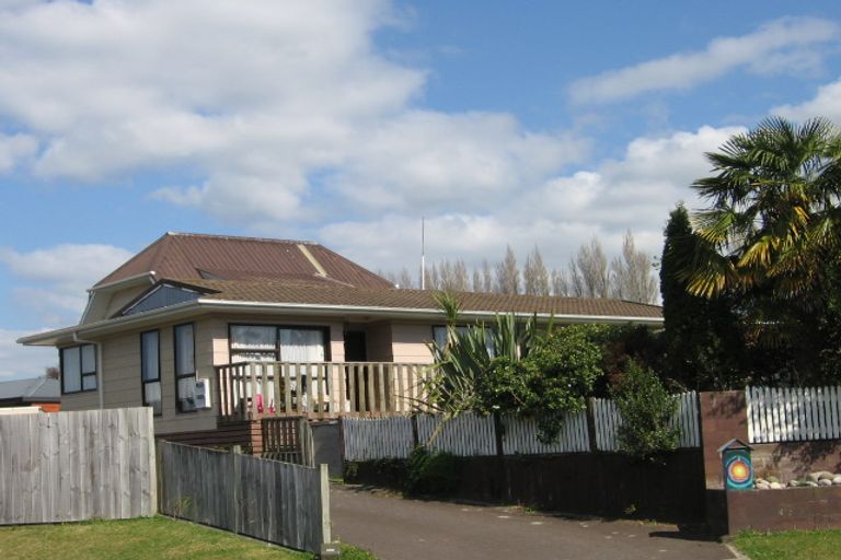 Photo of property in 9 Blomfield Street, Pukehangi, Rotorua, 3015