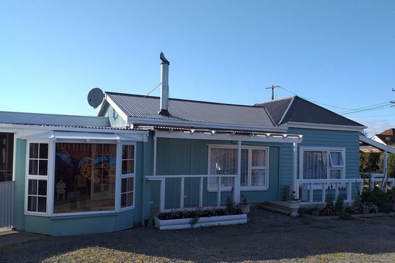 Photo of property in 14 George Street, Waimate, 7924