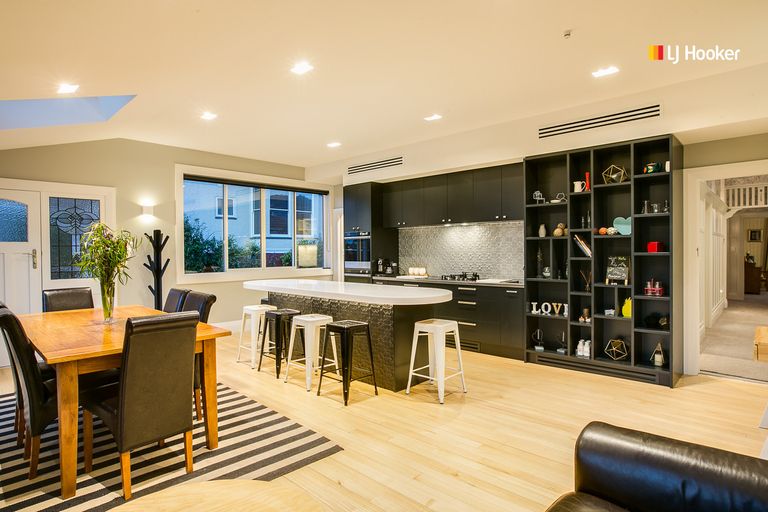 Photo of property in 27 Albert Street, Saint Clair, Dunedin, 9012