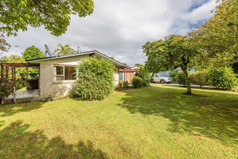 Photo of property in 57 Kemp Road, Kerikeri, 0230