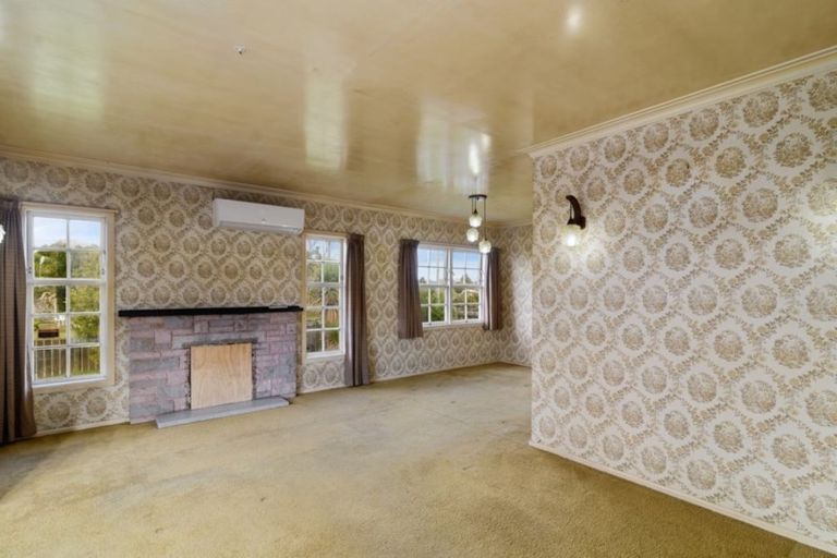 Photo of property in 2 Liane Place, Mangakakahi, Rotorua, 3015