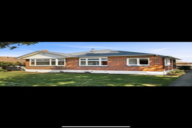 Photo of property in 56 Gordon Road, Mosgiel, 9024