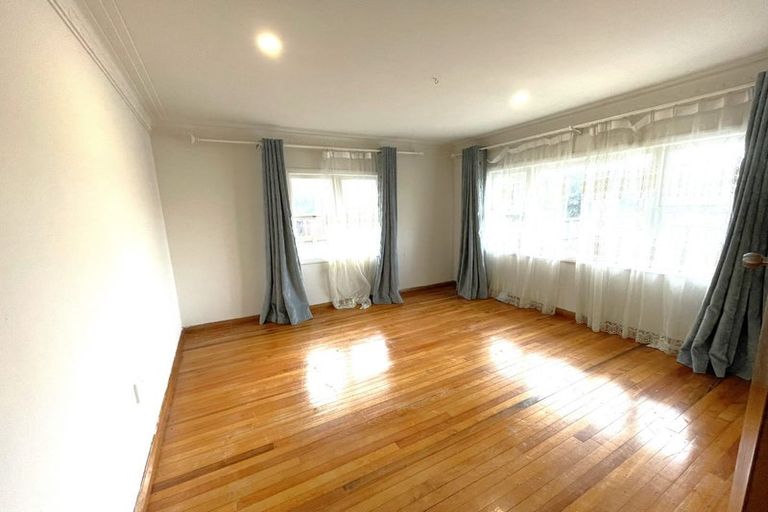 Photo of property in 2/37 Clendon Avenue, Papatoetoe, Auckland, 2025
