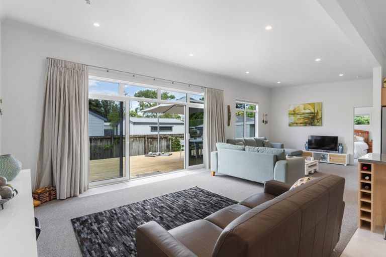 Photo of property in 99 Vista Paku, Pauanui, Hikuai, 3579