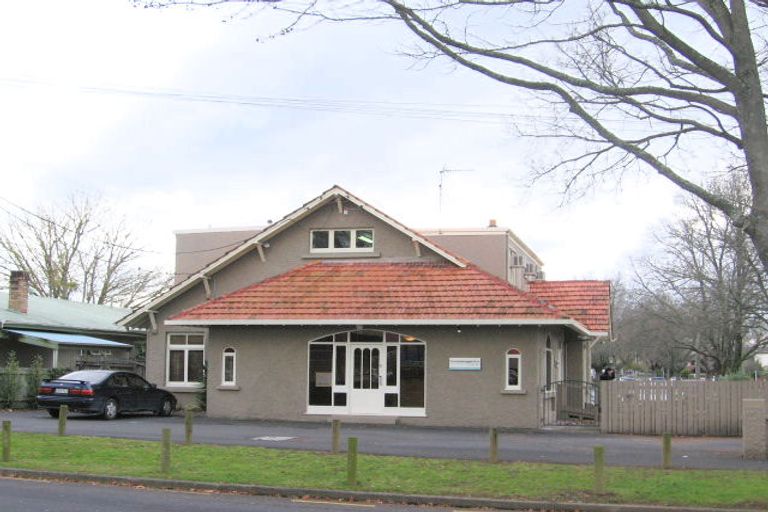 Photo of property in 2 Liverpool Street, Hamilton Central, Hamilton, 3204