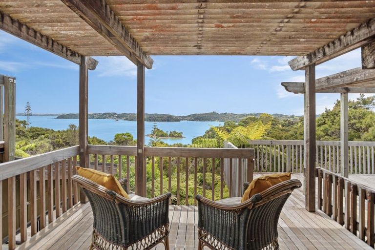 Photo of property in 22 Gilbert Mair Rise, Russell, 0272