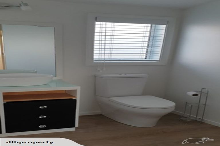 Photo of property in 2 Perry Street, Papanui, Christchurch, 8053