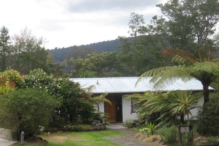 Photo of property in 6 Buchanan Place, Sunnybrook, Rotorua, 3015