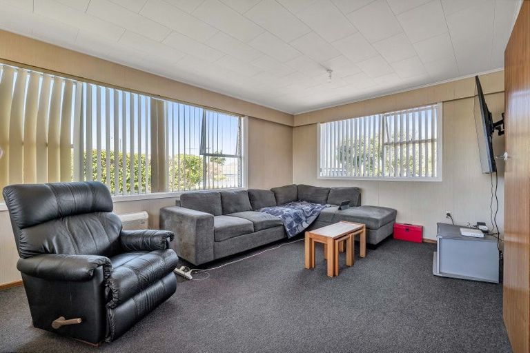 Photo of property in 38 Clemow Road, Fitzroy, New Plymouth, 4312