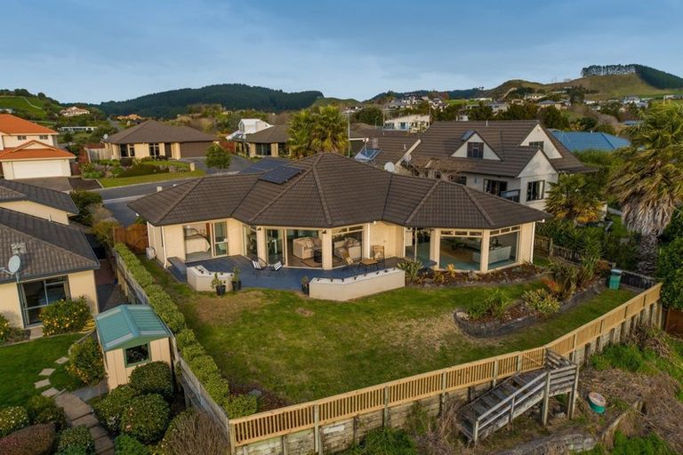 Photo of property in 11 Aurora Avenue, Welcome Bay, Tauranga, 3112