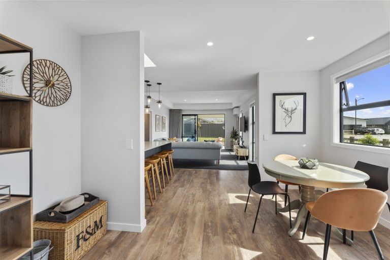 Photo of property in 1 Smitham Drive, Cromwell, 9310