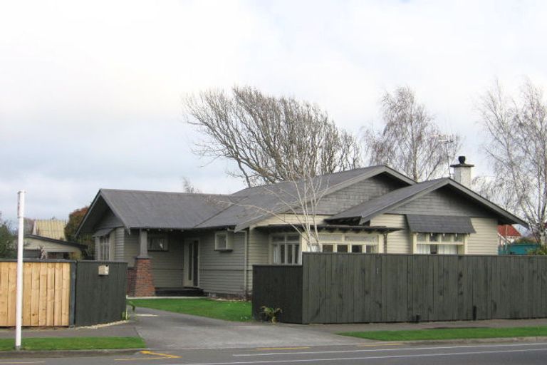 Photo of property in 374 College Street, Hokowhitu, Palmerston North, 4410