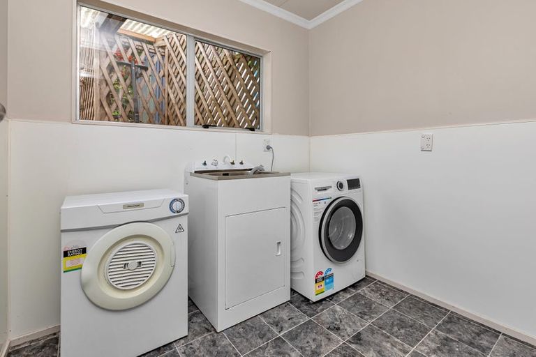 Photo of property in 122 Parakiore Road, Ngararatunua, Whangarei, 0176