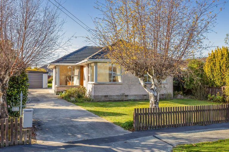 Photo of property in 18 Kaiwara Street, Hoon Hay, Christchurch, 8025
