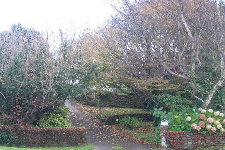 Photo of property in 71 Ocean Road, Paraparaumu Beach, Paraparaumu, 5032