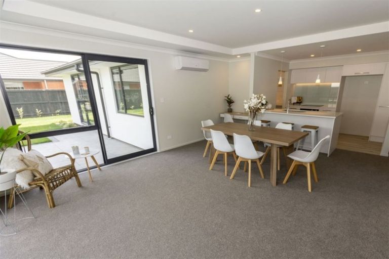 Photo of property in 6 Salisbury Avenue, Rangiora, 7400