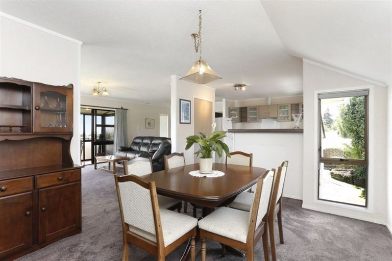 Photo of property in 8 Monde Place, Clover Park, Auckland, 2019