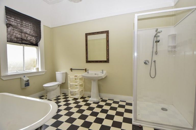 Photo of property in 143 High Street North, Carterton, 5713