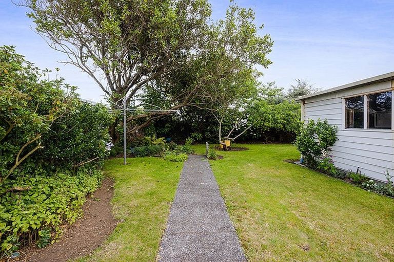 Photo of property in 77 Victoria Street, Hawera, 4610