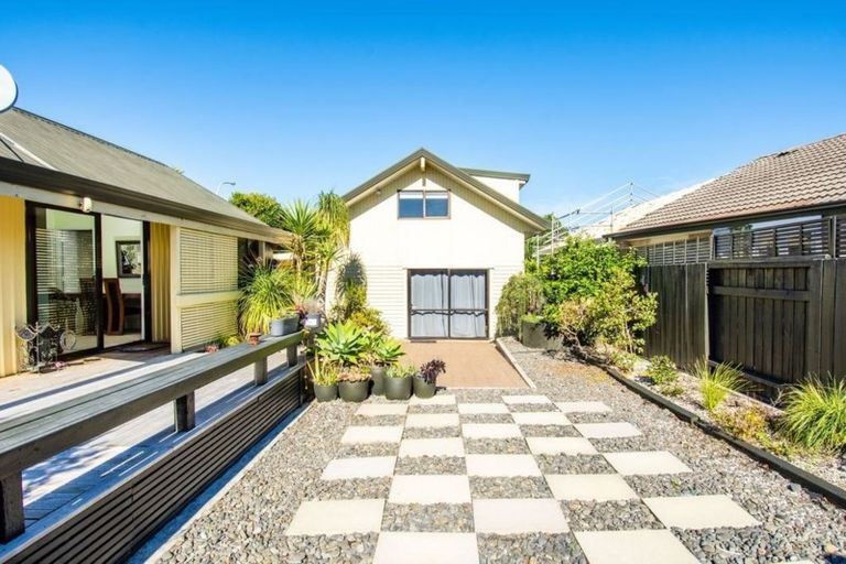 Photo of property in 125a Dickson Road, Papamoa Beach, Papamoa, 3118