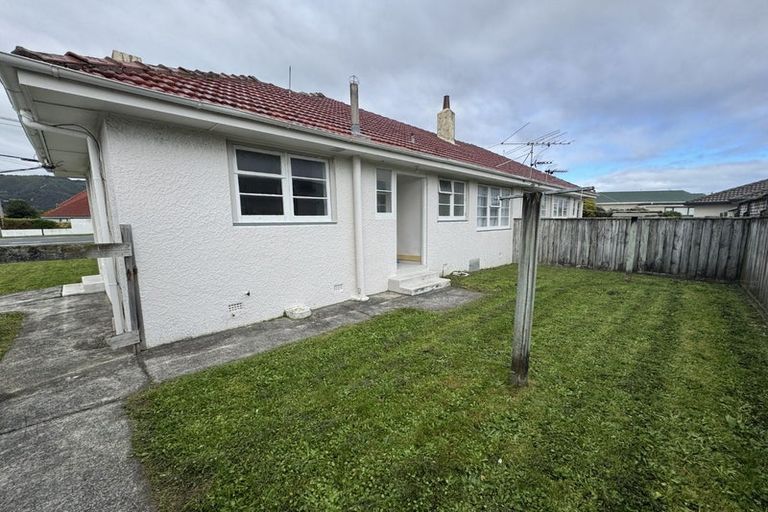 Photo of property in 1 Mabey Road, Avalon, Lower Hutt, 5011