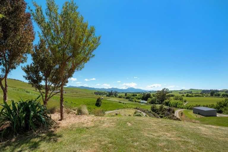 Photo of property in 670 Hawkesbury Road, Hawkesbury, Blenheim, 7272