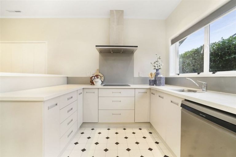 Photo of property in 57 Howell Avenue, Riverlea, Hamilton, 3216