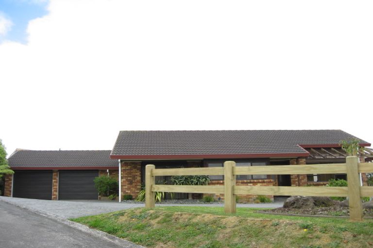 Photo of property in 12 Valley Road, Pukekohe, 2120