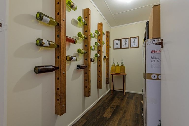 Photo of property in 961 Lockwood Road, Kairanga, Palmerston North, 4475