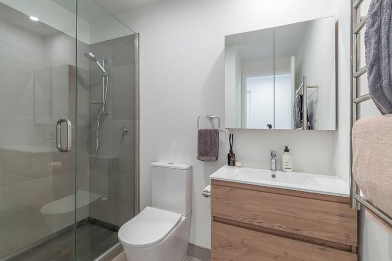 Photo of property in 1817a Great North Road, Avondale, Auckland, 1026