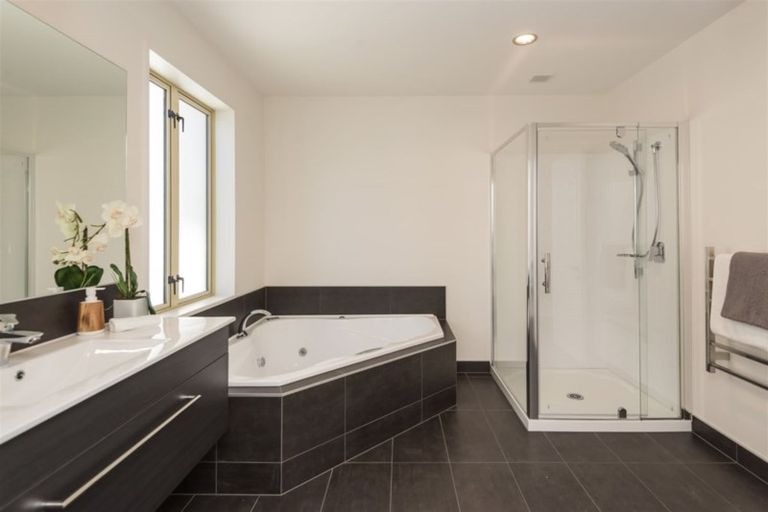 Photo of property in 9 Delhi Place, Cashmere, Christchurch, 8022