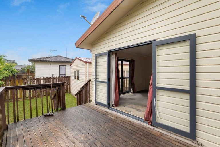 Photo of property in 38 Childers Road, Ranui, Auckland, 0612