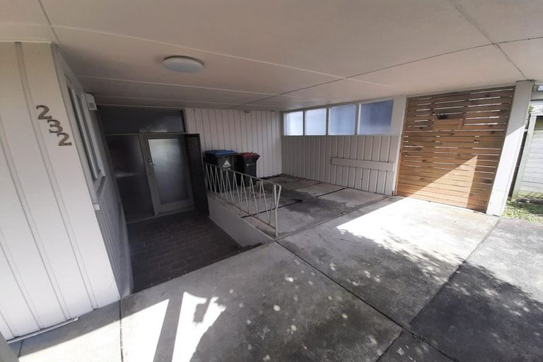Photo of property in 232 Hillsborough Road, Hillsborough, Auckland, 1042