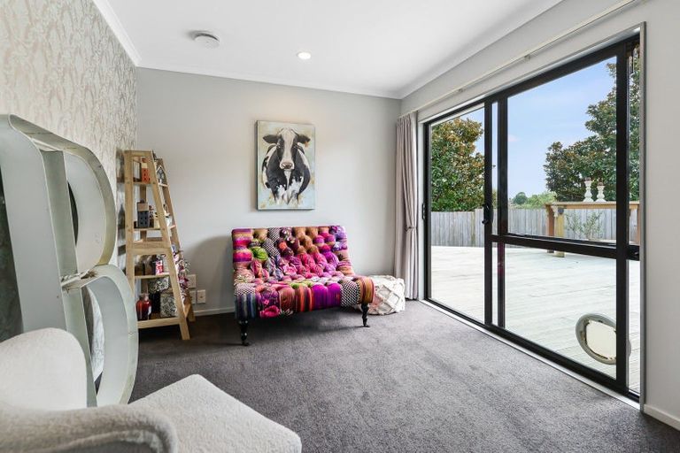 Photo of property in 16 Palm Grove Drive, Western Heights, Hamilton, 3200