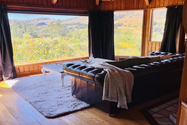 Photo of property in 50 Council Hill Road, Little River, 7591