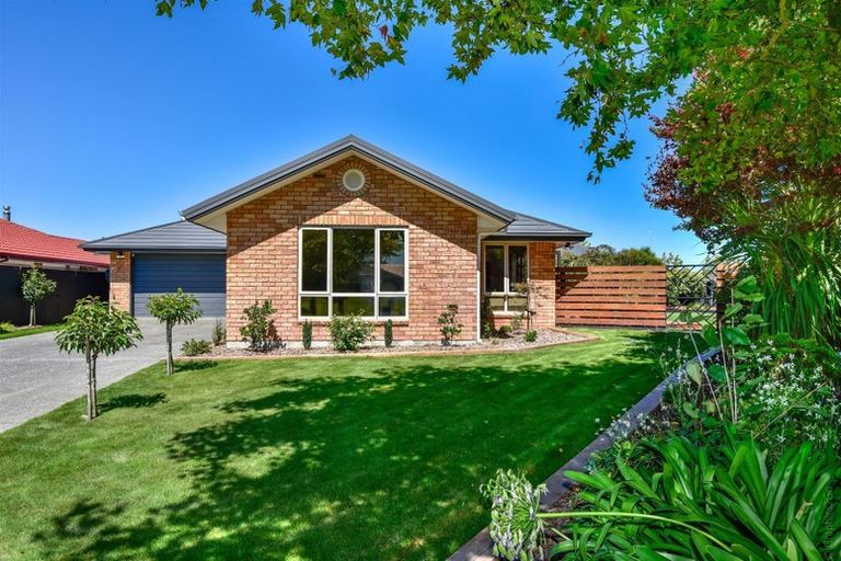 Photo of property in 10 Juliet Place, Rolleston, 7614