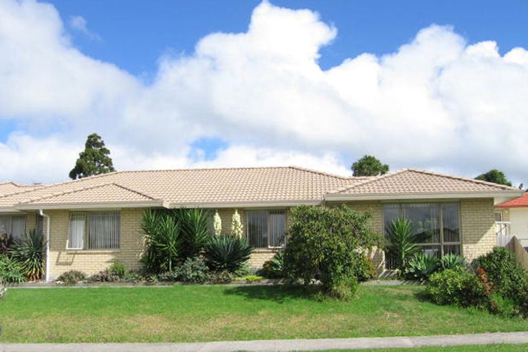 Photo of property in 8 Basra Drive, Henderson, Auckland, 0612